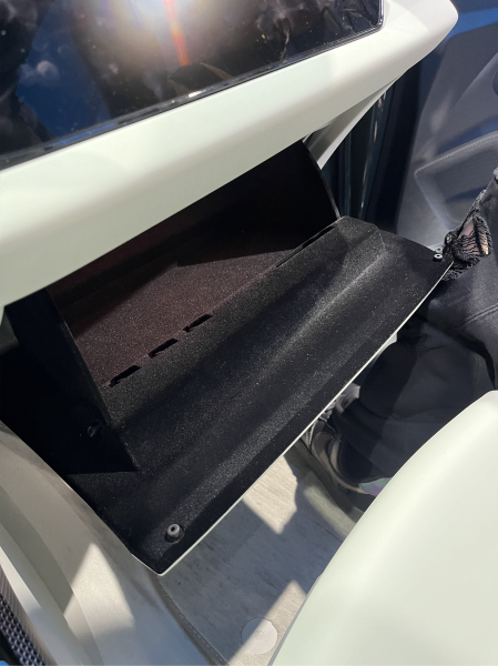 Rotary Dampers in Automotive Glove Boxes-2